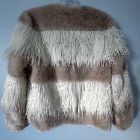 Zara Woman Faux Fur Colorblock Jacket – Cream & Taupe – XS - Picture 3 of 8